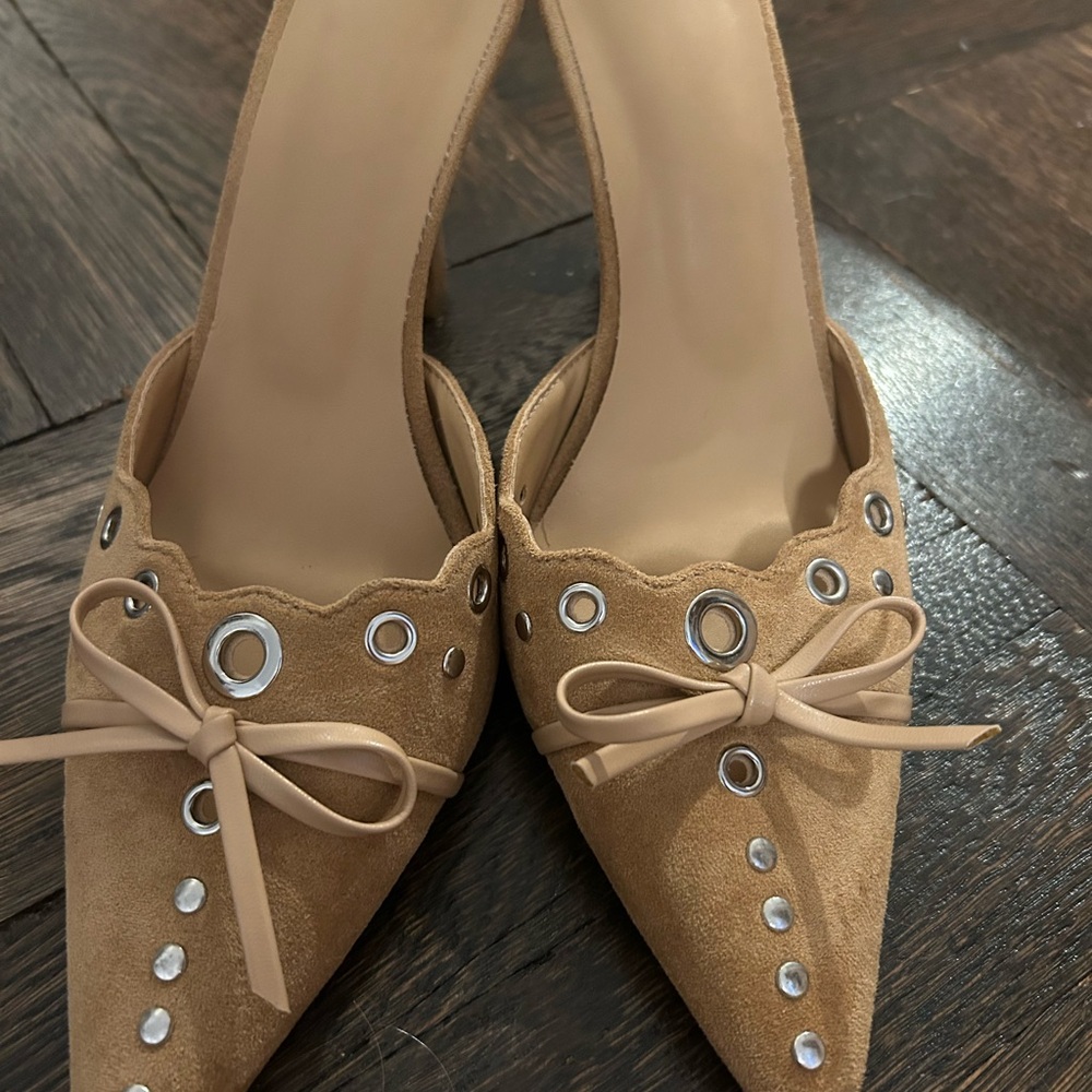 Prada Look Tan Heels with Bow and Silver Studs